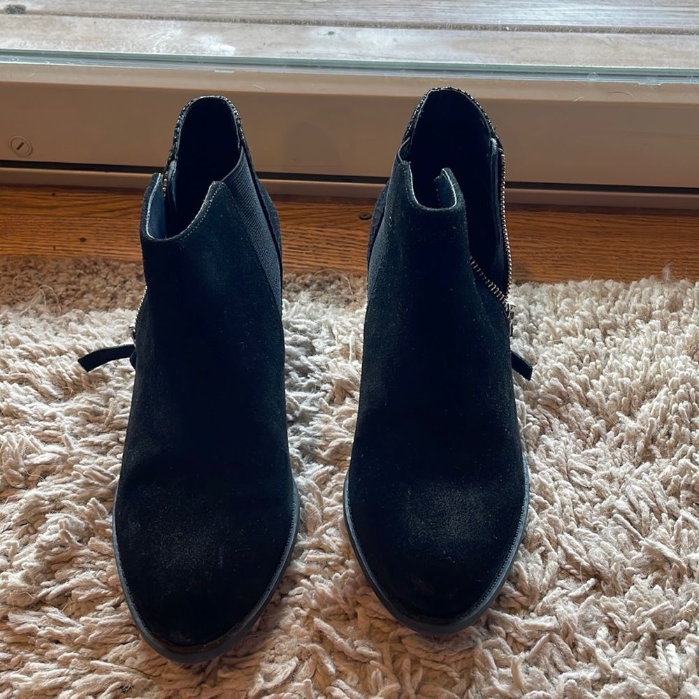 Vionic black ankle booties - Picture 2 of 16